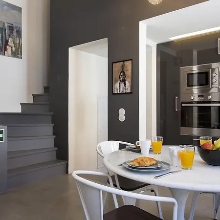 Lapa Duplex |rentexperience Апартаменты Лиссабон